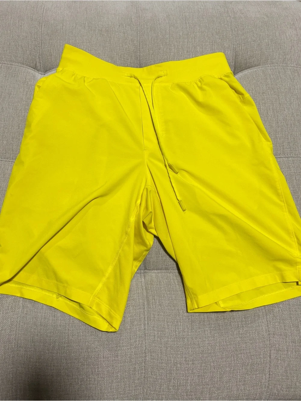 Lululemon Mens T.H.E Short 9” Linerless, Size S